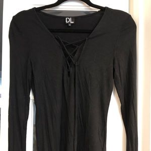 Daily Look lace up long sleeved t-shirt